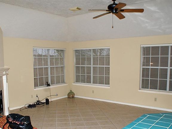 2nd image of 1123 Ferndale Ct