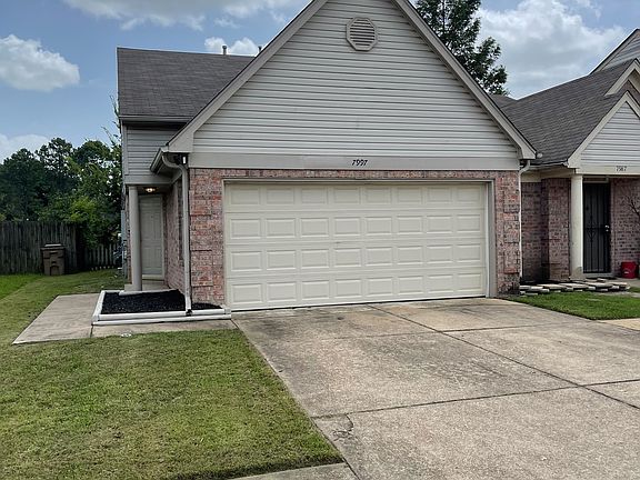 2nd image of 7997 Marsha Woods Dr