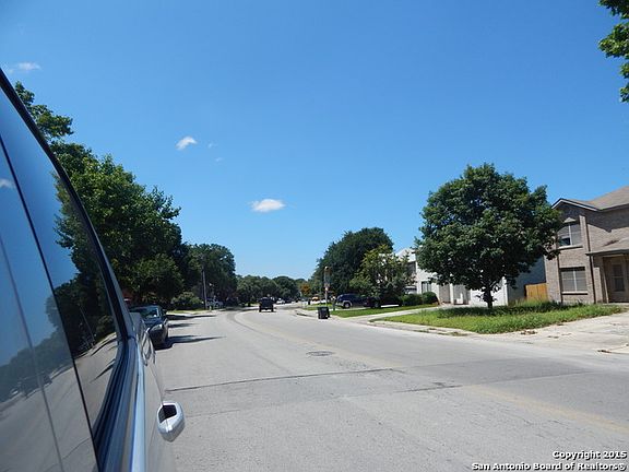 4th image of 11082 Cedar Park