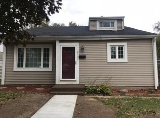 8022 W Scranton Pl, Milwaukee, WI 53218