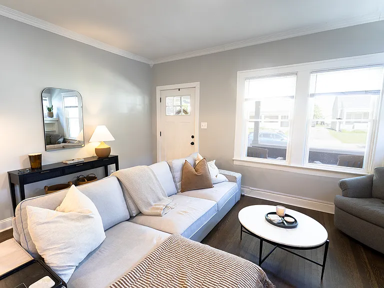 3856 Winthrop Ave — Photo 4