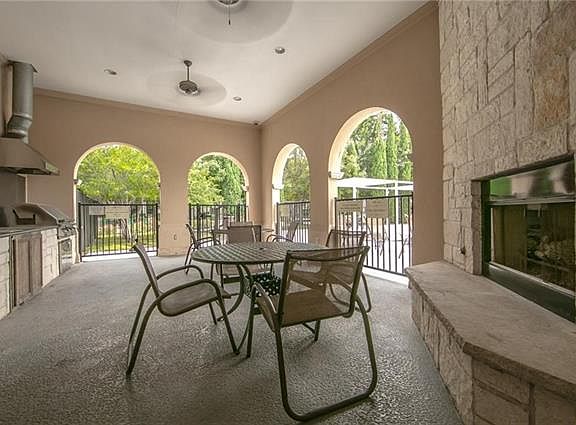 5th image of 6853 Regello Dr
