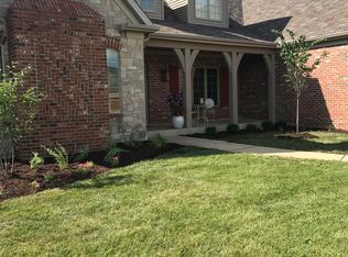 1301 English Oak Dr, Champaign, IL