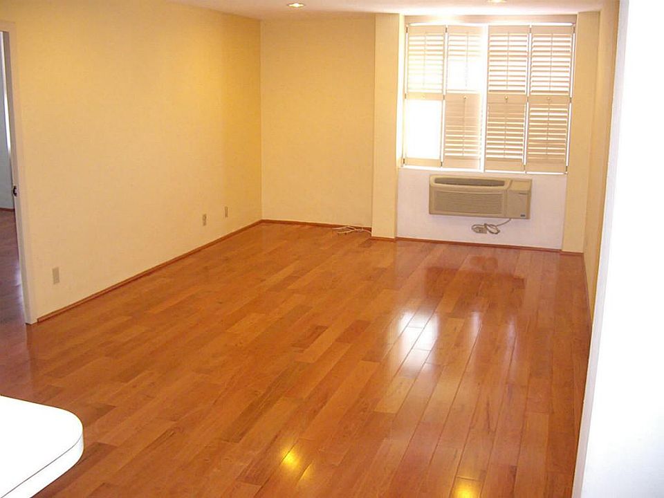 1st image of 7520 Hornwood Dr APT 1102