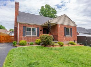 3223 Eagle Pass, Louisville, KY 40213