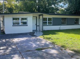 4251 Sabine Dr, Jacksonville, FL 32210