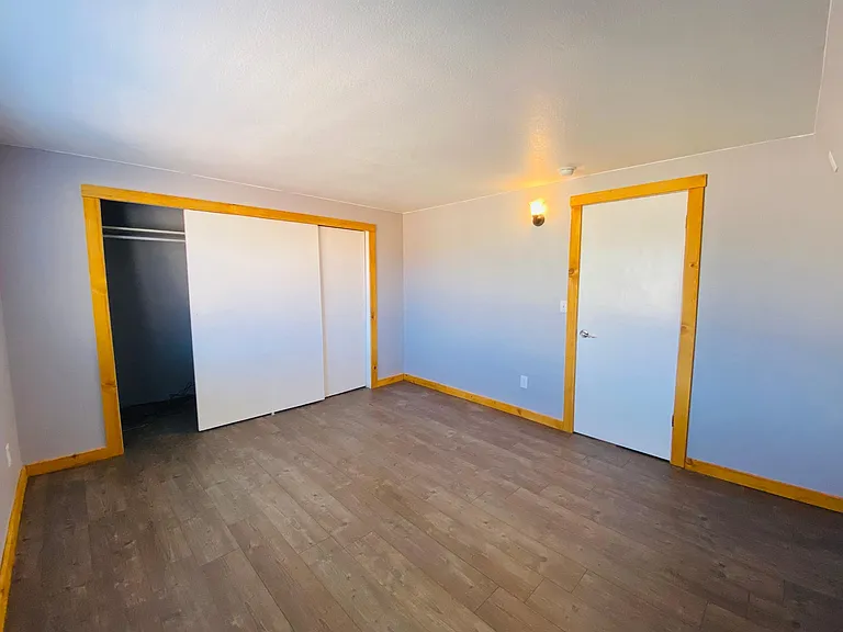 878 Pinon Ln — Photo 3