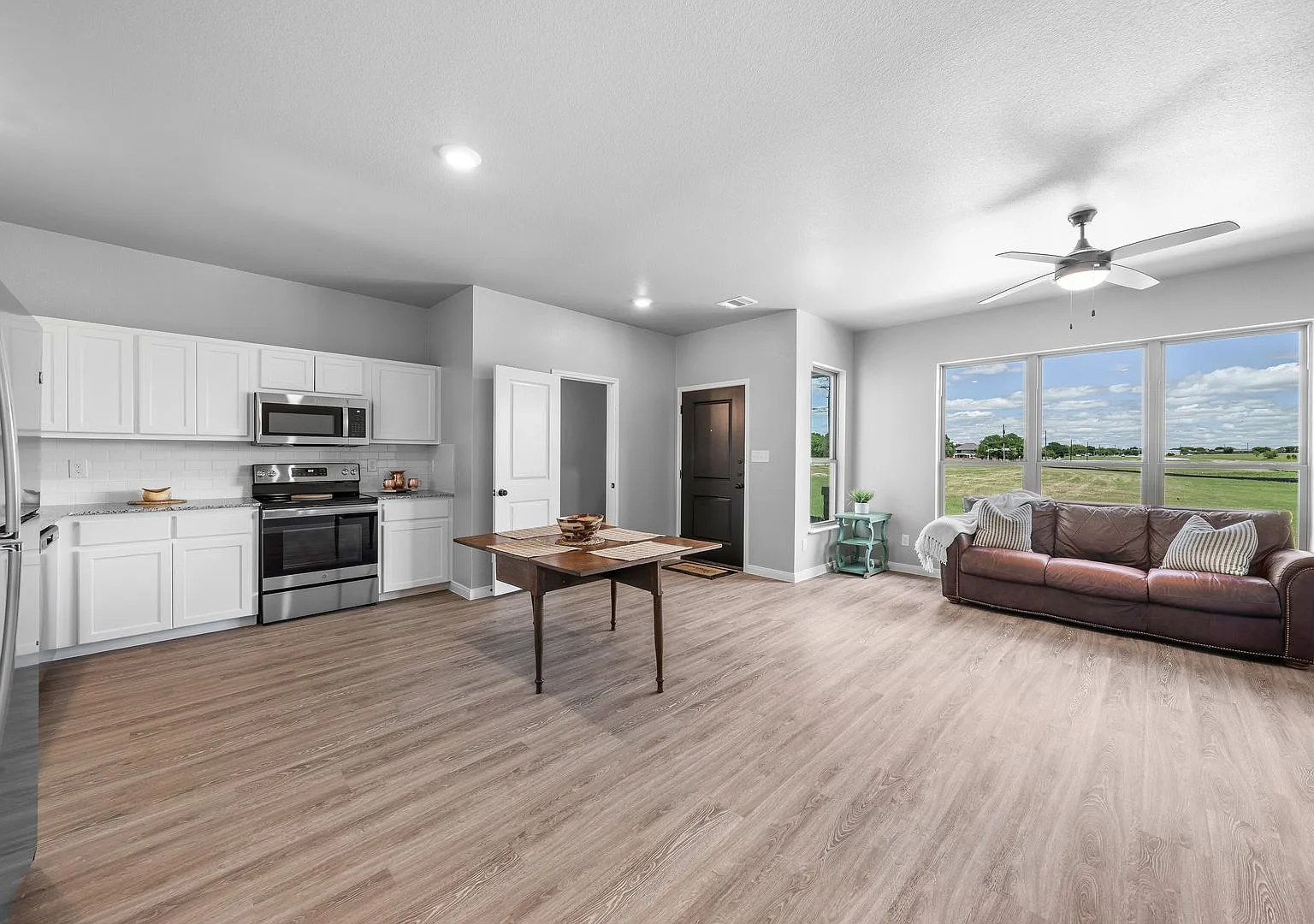 Contact Green Oak Property Management — Photo 3
