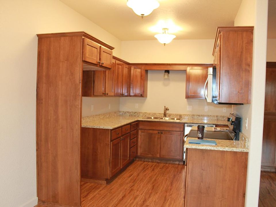 225 Dunthorpe Dr, Medford, OR 97504 Zillow