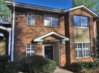 1070 Woodbridge Holw NE, Atlanta, GA 30306