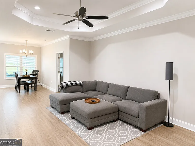 235 The Villas Way — Photo 4