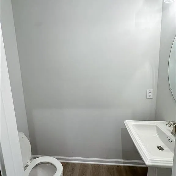 483 Crown Dr — Photo 17