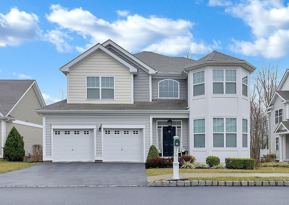 1st image of 88 Fairways Dr