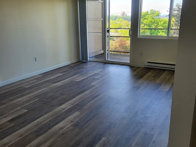 2900 S King St #208 — Photo 7