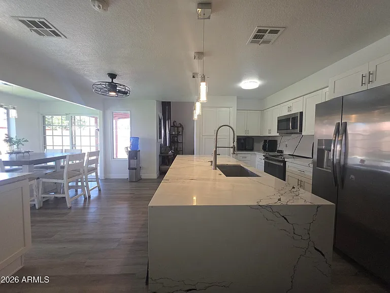 5010 W Monte Cristo Ave — Photo 15