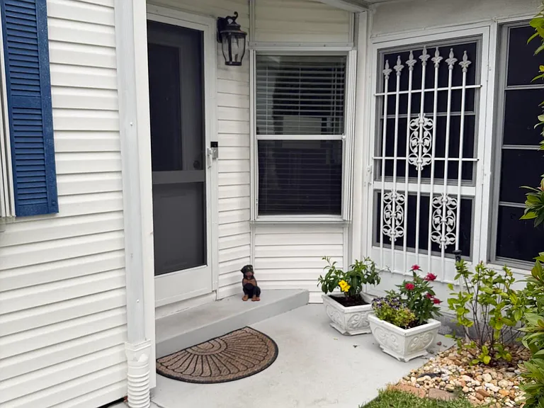 3416 Feriwinkle Ct — Photo 3