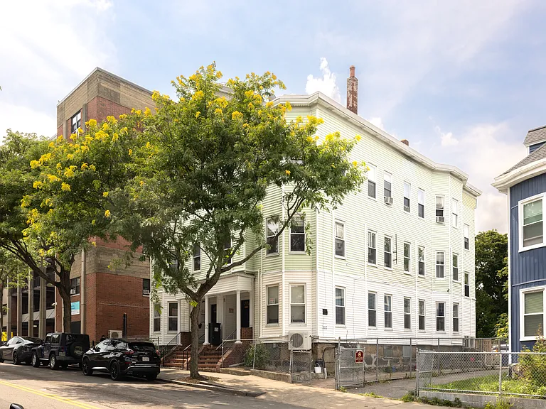 342 Bowdoin St #1 — Photo 16