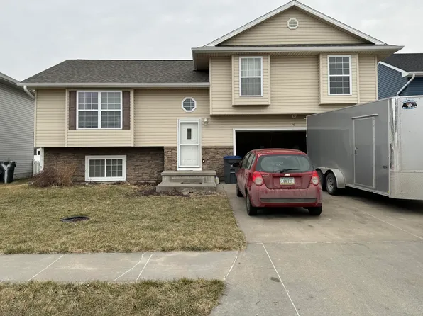 19 Osprey Cir, Council Bluffs, IA 51501