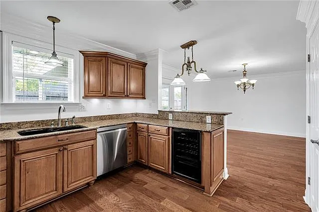 914 Rowley Blvd — Photo 9