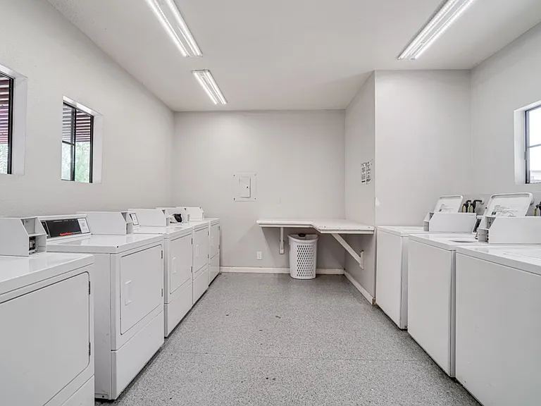 Pebblecreek Apartments — Photo 24