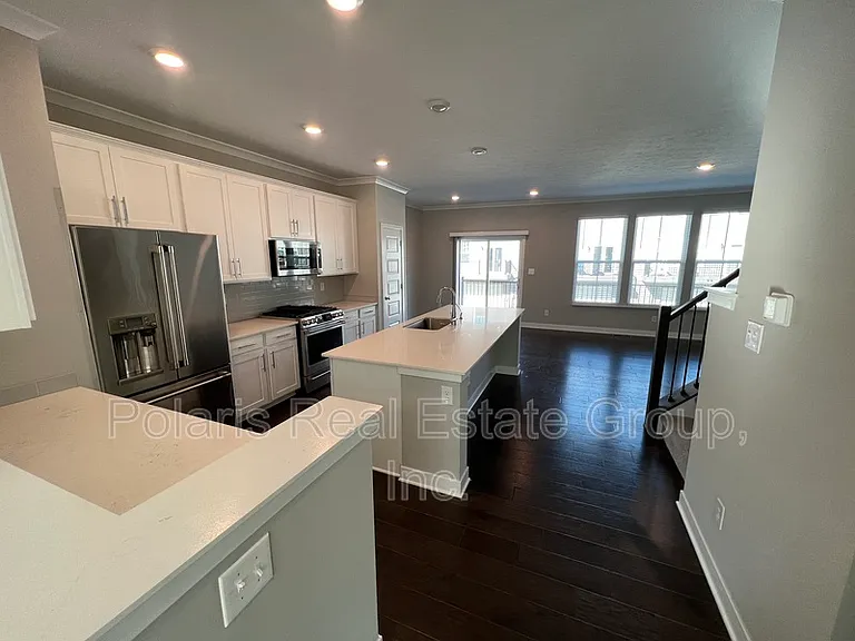 329 Wakefield Way — Photo 6