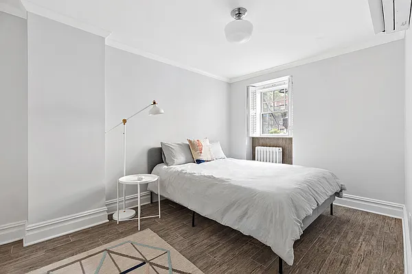 Sold by Compass | media 21