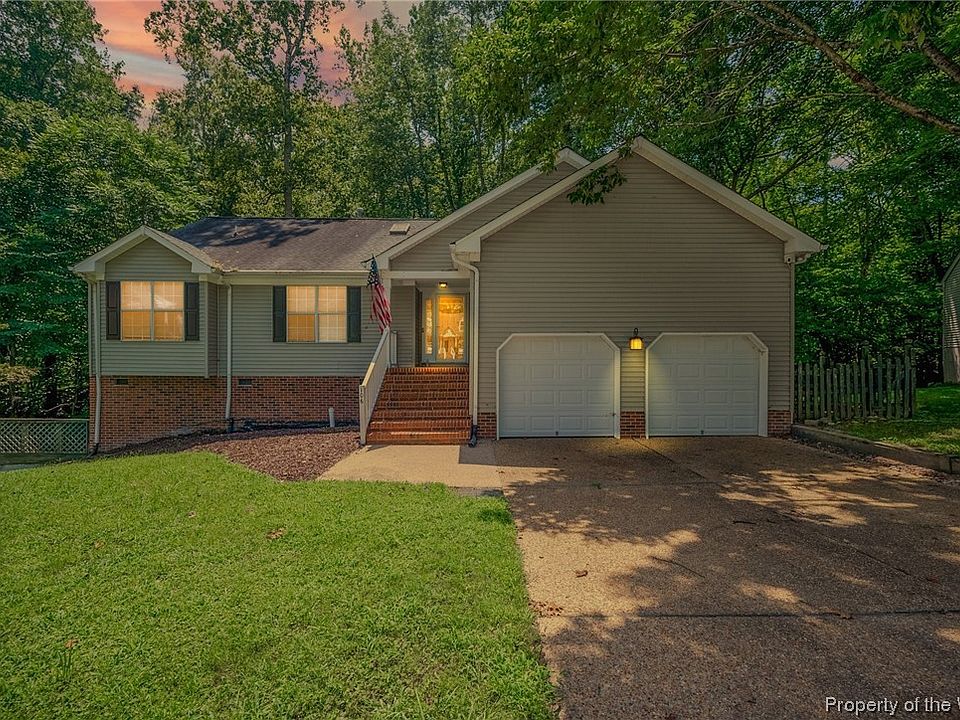1st image of 106 Lamplighter Pl