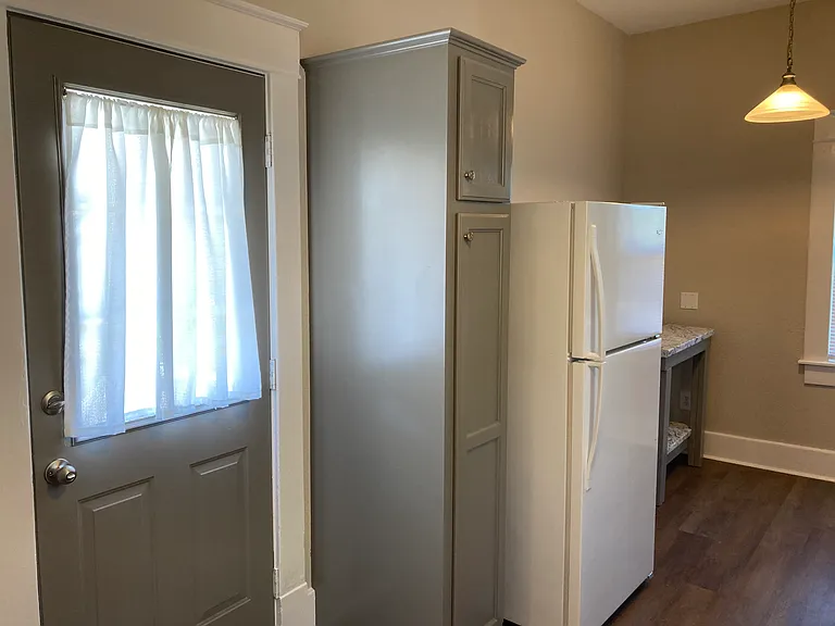 317 E Patti Page Blvd — Photo 28