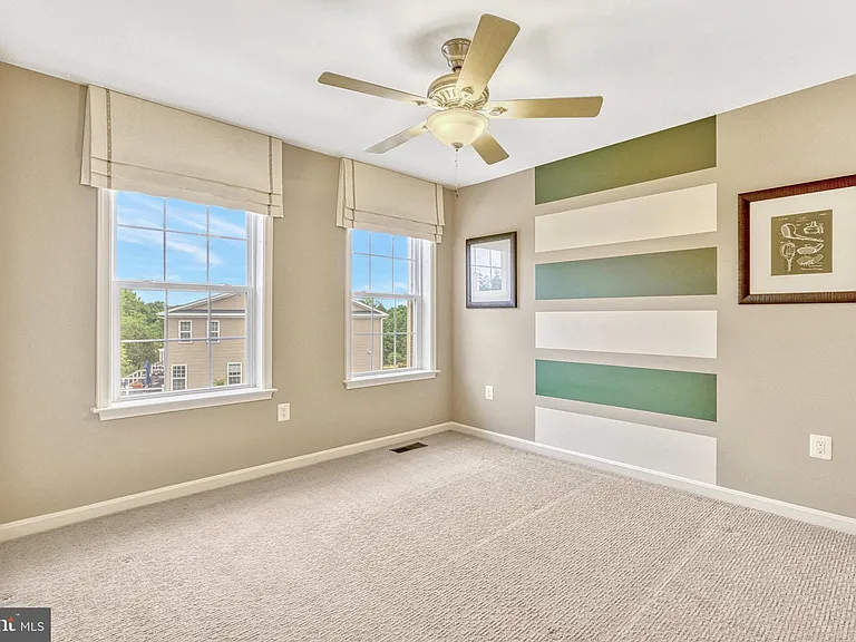 21491 Willow Breeze Sq — Photo 22