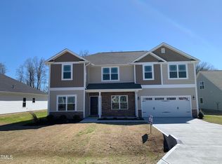 225 S Cousins Ct, Smithfield, NC 27577