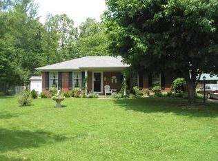 301 Aspen Dr, Lawrenceburg, KY 40342