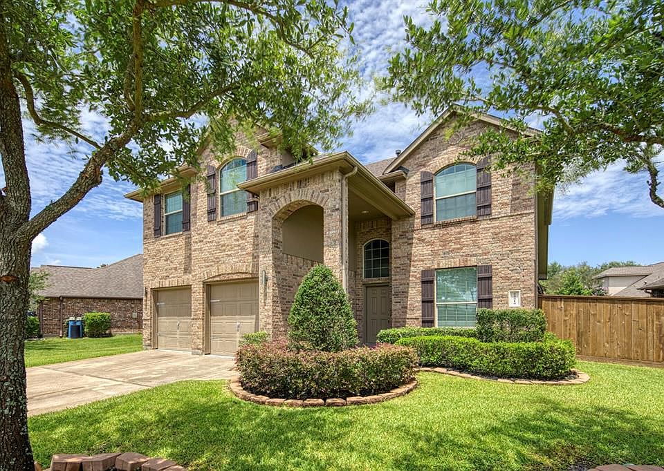 1st image of 24414 Bella Florence Dr