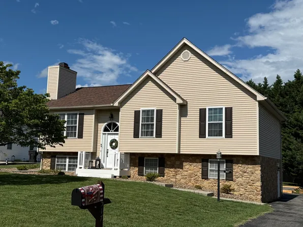 2517 Bloomfield Ave, Roanoke, VA 24012