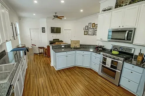 454 Abalon Ct — Photo 12
