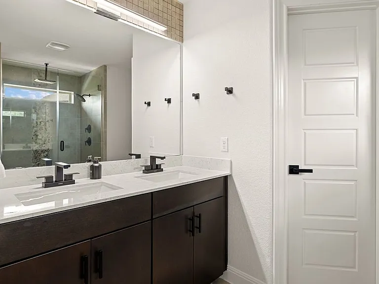 5500 La Canada Way — Photo 31
