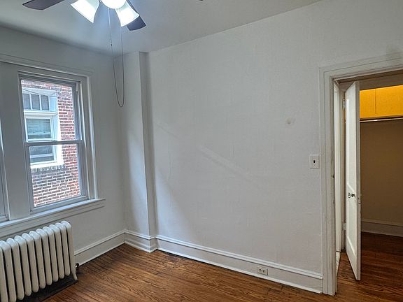 5th image of 17 E Upsal St Floor 1