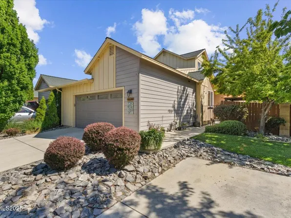 5770 Pumpkin Ridge Dr, Sparks, NV 89436