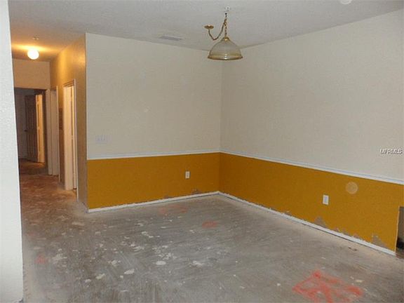 4th image of 16349 Enclave Village Dr #1