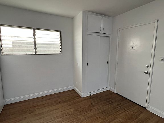 3rd image of 244 5th St APT 4