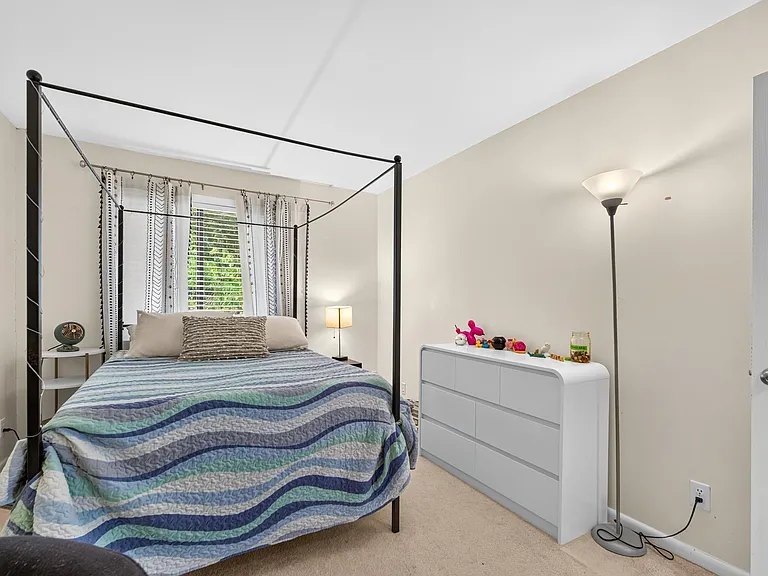 227 Harvest Dr — Photo 33