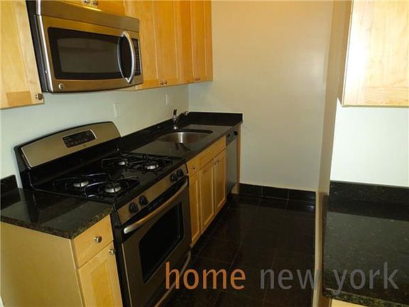 3rd image of 166 2nd Ave APT 12f