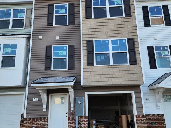 59 Olga Dr, Martinsburg, WV 25403