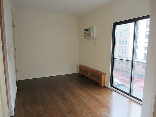 Rented by Mirador Real Estate | media 11