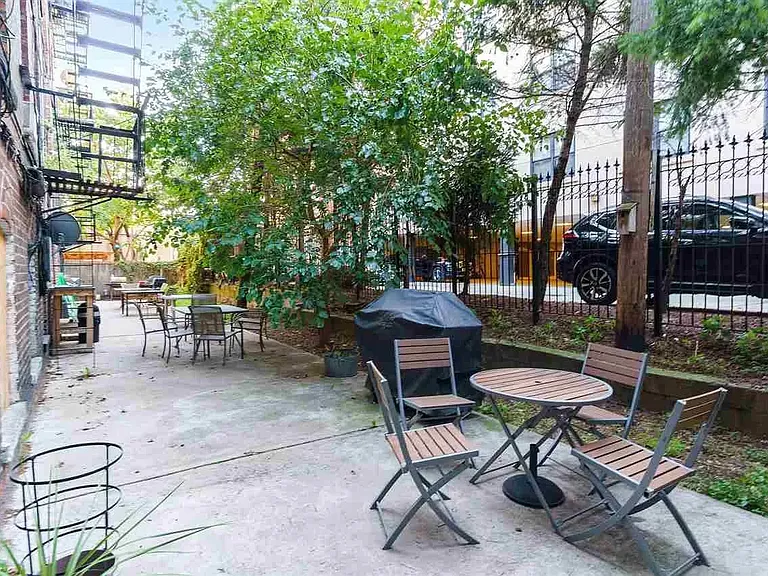 712 Willow Ave #5C — Photo 12