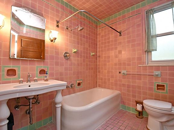 4th image of 3203 Boudinot Ave
