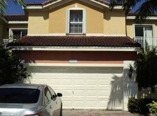 10975 SW 17th St, Miami, FL 33199