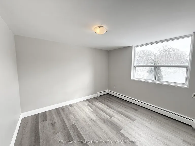 7 Riverview Blvd #104 — Photo 35