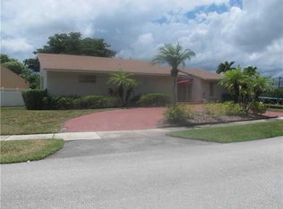 7820 SW 93rd Ave, Miami, FL 33173