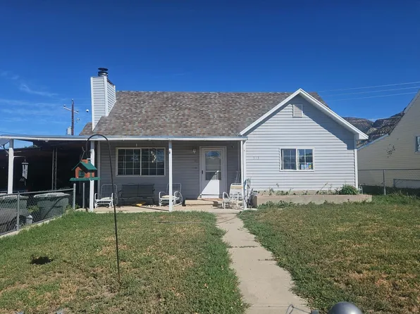 313 Denver Ave, East Carbon, UT 84520