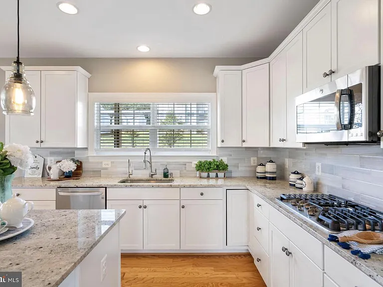 3028 Landing Eagle Ct — Photo 6